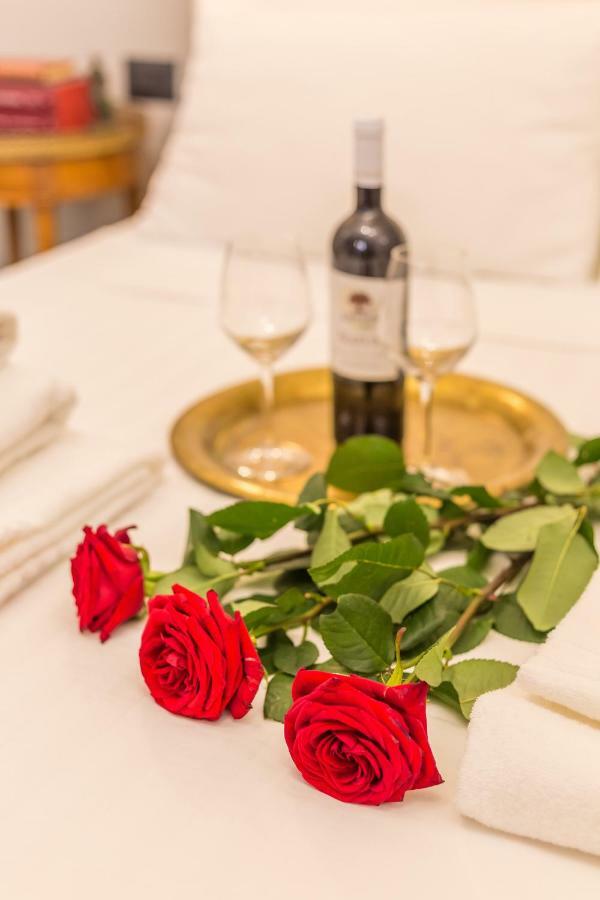 Suite Campo De Fiori Rome Exterior photo