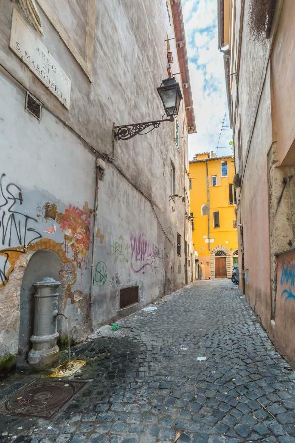 Suite Campo De Fiori Rome Exterior photo
